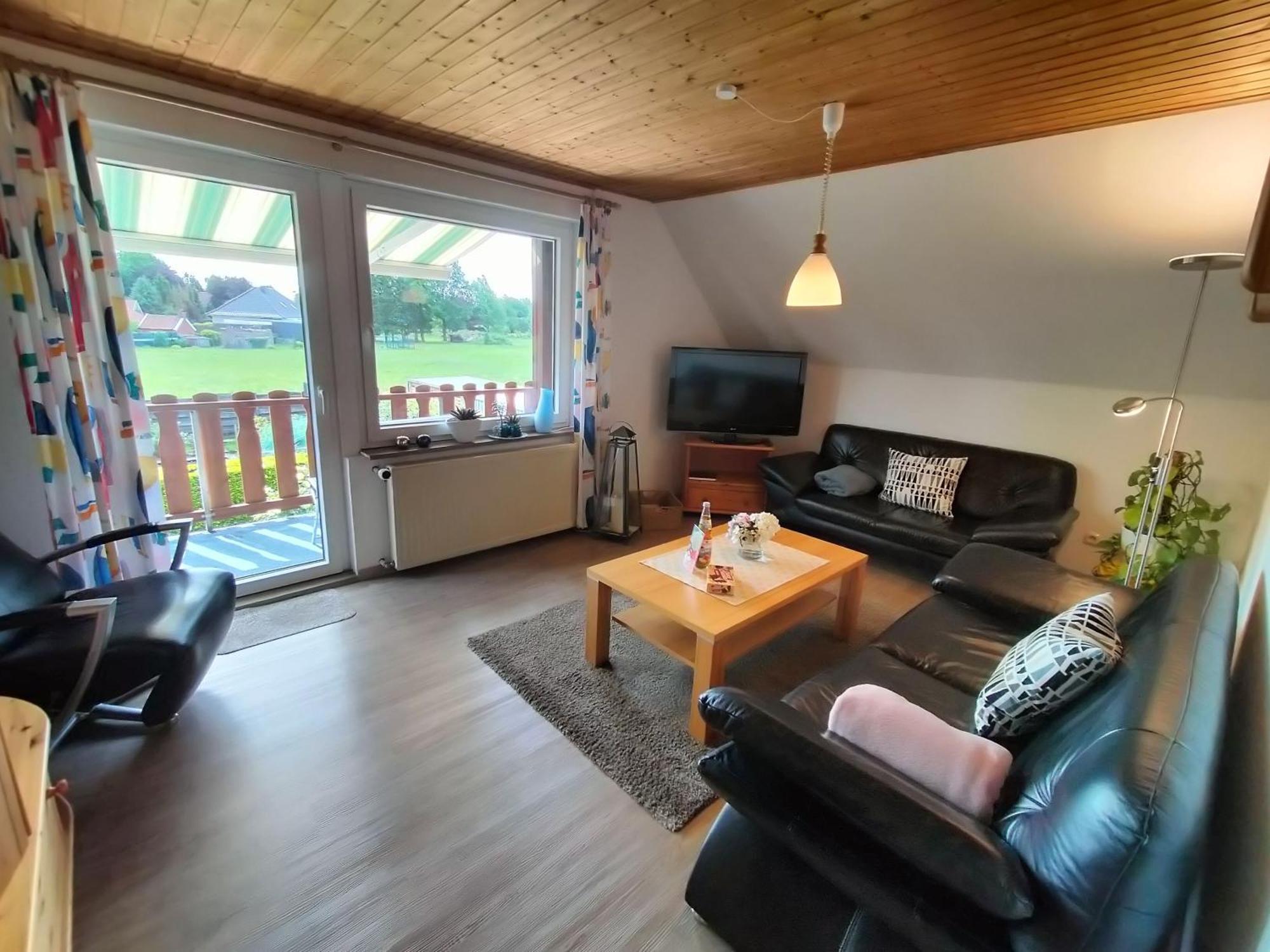 Ferienwohnung Mona, 65314 Moormerland Eksteriør billede